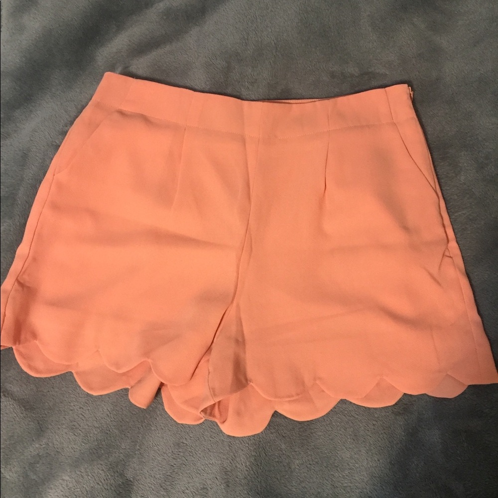 Salmon scalloped boutique shorts